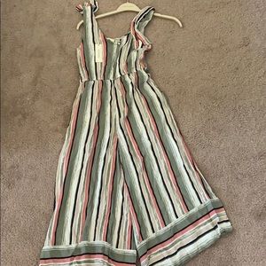 NWT- Francesca’s Jumpsuit!